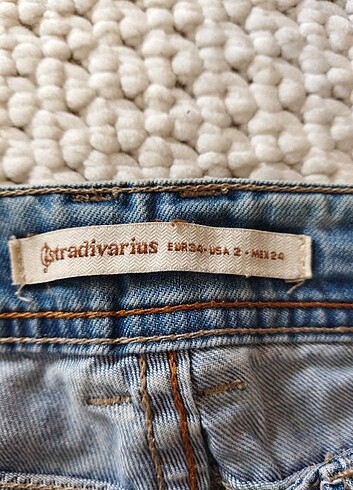 Stradivarius Stradivarius kot şort