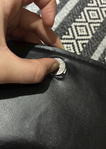 Yılan Desenli Siyah Deri Kadın Çanta - Görsel 4