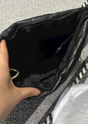 Zincir Detaylı Siyah Deri Kadın Çanta - Görsel 3