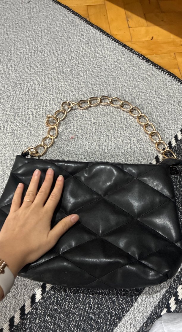 Zincir Detaylı Siyah Deri Kadın Çanta - Görsel 2
