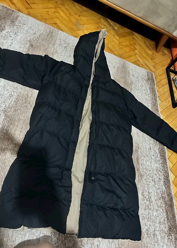 Siyah Kapüşonlu Uzun Kışlık Kadın Mont - Görsel 2