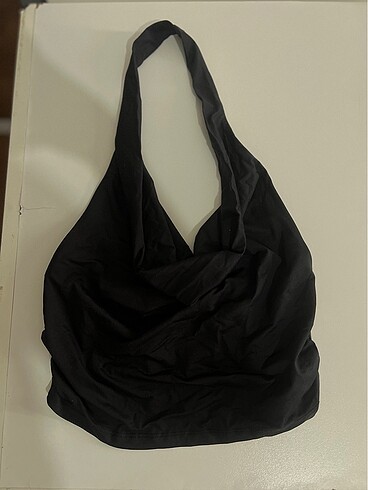 Bershka degaje yaka crop