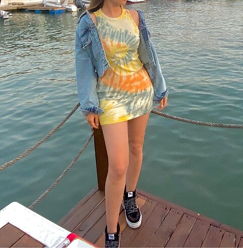 Bershka elbise