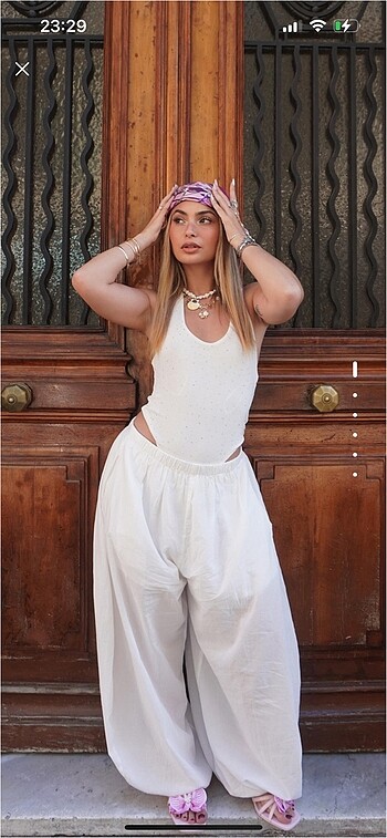 Bershka taşlı body