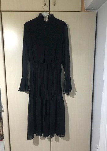 Siyah Uzun Piliseli Gotik Kadın Elbise - Görsel 2