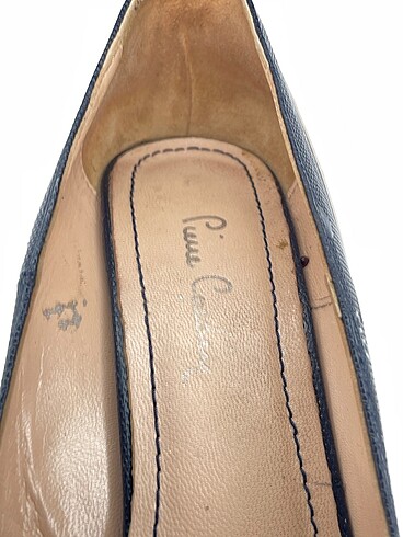 40 Beden çeşitli Renk Pierre Cardin Stiletto %70 İndirimli.