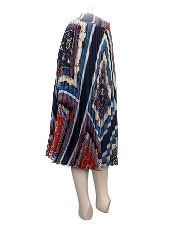 Zara Zara Uzun Etek %70 İndirimli.