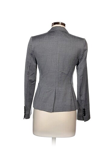 36 Beden ipekyol Blazer %70 İndirimli.