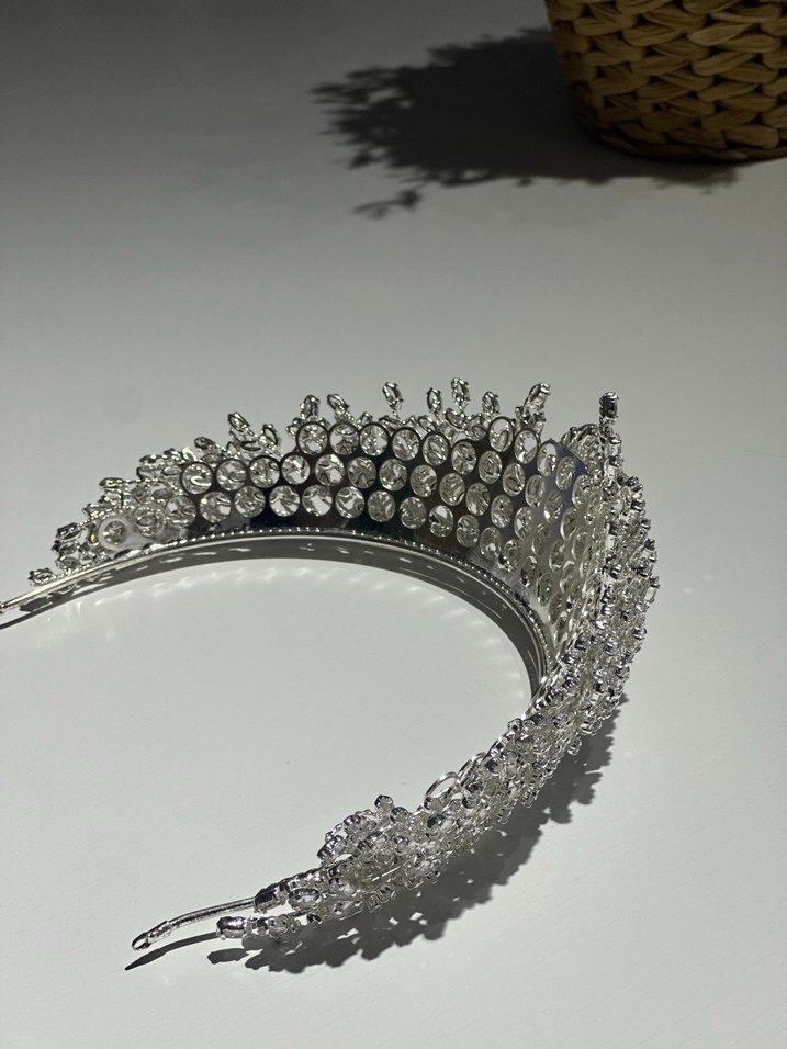 Beyaz Parlak Payetli Gelin Tacı (GELİN ÜRÜNLERİ) - Görsel 3