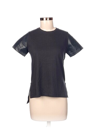 Beymen T-shirt %70 İndirimli.