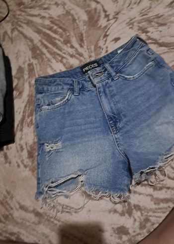 Bol Kesim Mini Denim Şort