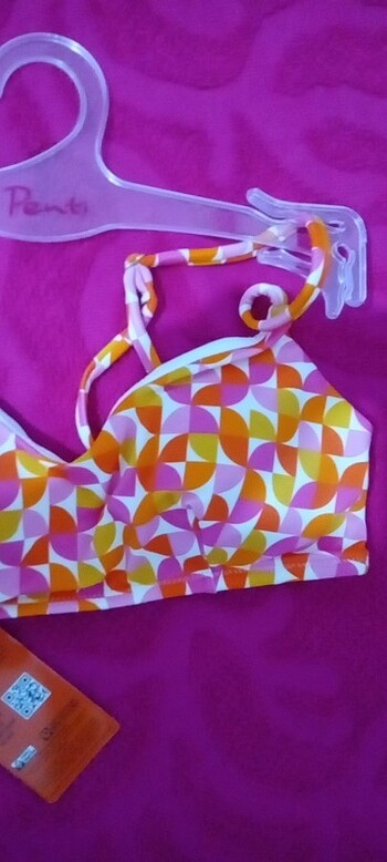 34 Beden Penti bikini üstü 