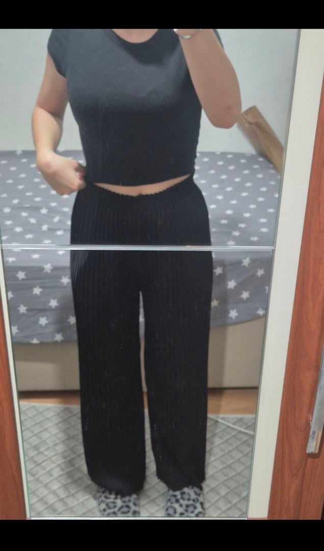 Siyah Pliseli Yüksek Bel Palazzo Pantolo - Görsel 2