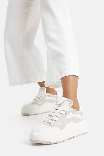 Bershka Bershka platform tabanlı skater spor ayakkabı