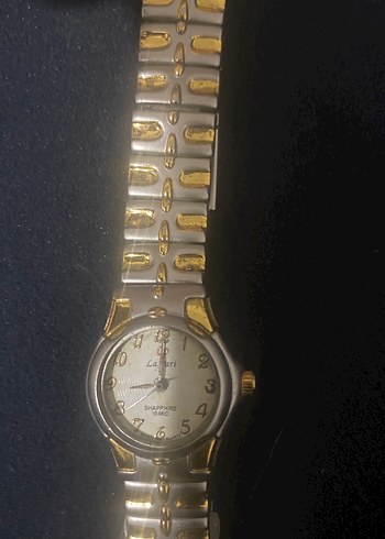  Beden vintage Altın Renkli Kemerli Kadın Saati
