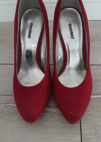 Graceland Kırmızı Süet Stiletto Kadın Ayakkabı