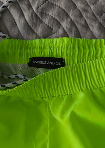 Erkek Yeşil Fermuarlı Yüzme Şortu - Görsel 4