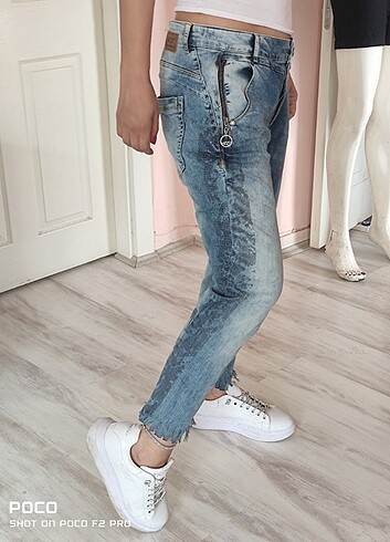 42 Beden ATT LİKRALİ KOT PANTOLON