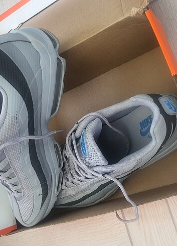 BİR DEFA GİYİLMİŞ SIFIR SPOR AYAKKABI - Görsel 3