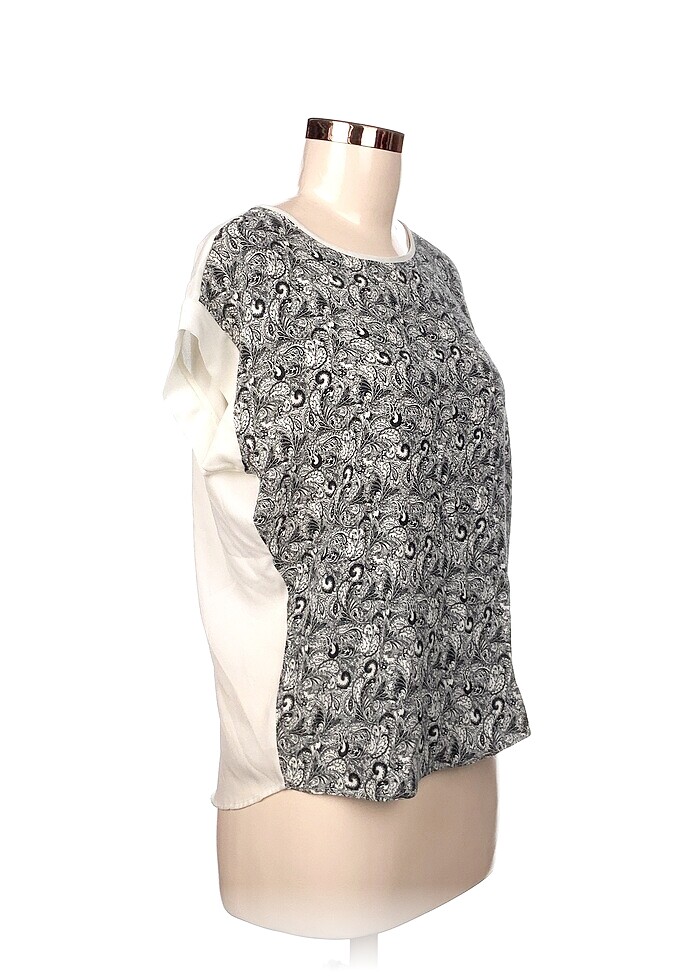 Koton Bluz %70 İndirimli. - Görsel 2