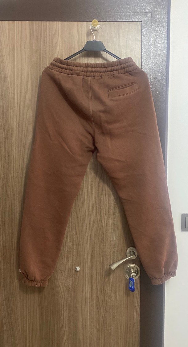 Kahverengi ve mavi paçası lastikli erkek eşofman Altı - Görsel 4