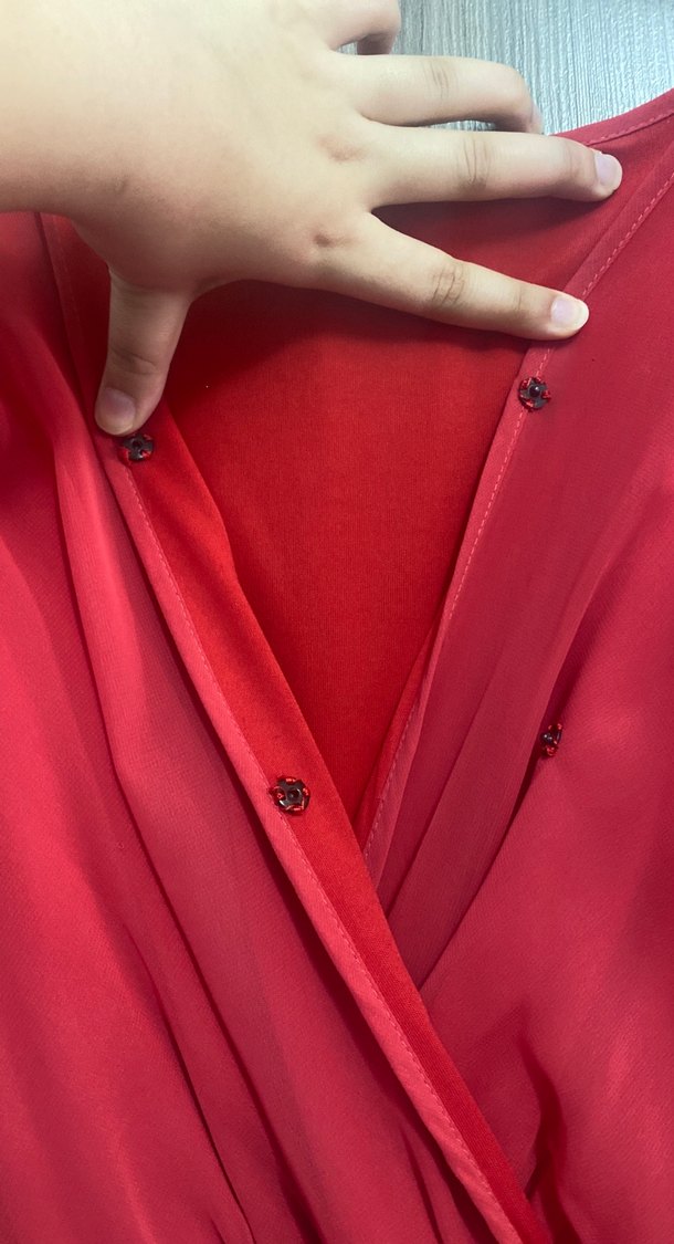 Kırmızı V Yakalı Midi Salaş Elbise - Görsel 2