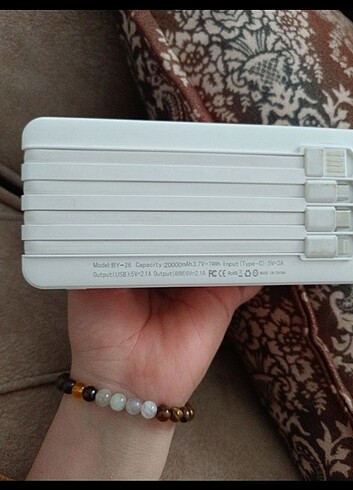 20000mah kapasiteli beyaz powerbank