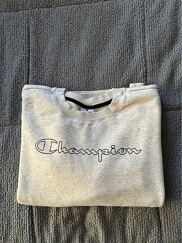 Champion Sweatshirt