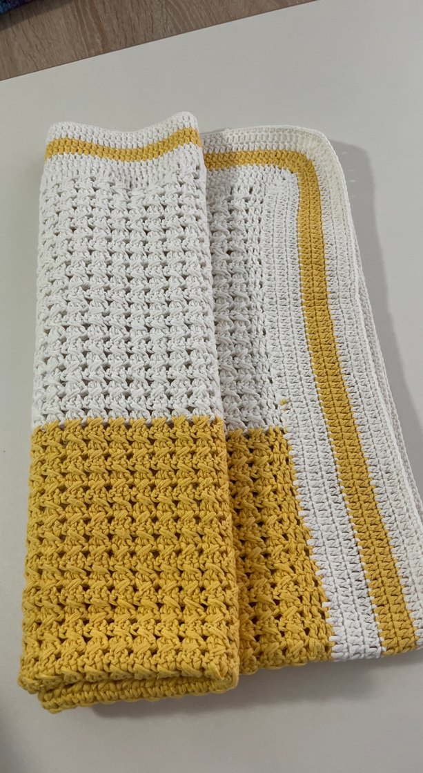 Sarı kırık beyaz Örgü Çocuk Battaniyesi - Görsel 2