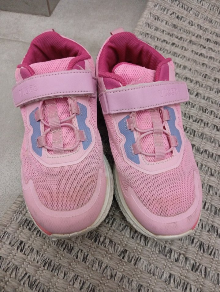 Kız Çocuk Pembe Velcro Spor Ayakkabı - Görsel 3