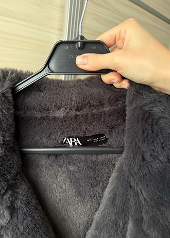 ZARA GRİ İÇİ KÜRKLÜ SÜET KABAN S BEDEN - Görsel 3