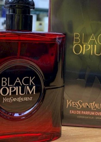 Yves Saint Laurent Black Opium Over Redl - Görsel 2