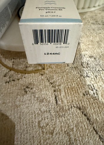 Drunk Elephant B-Hydra Yoğun Nem Serumu yüz için - Görsel 7