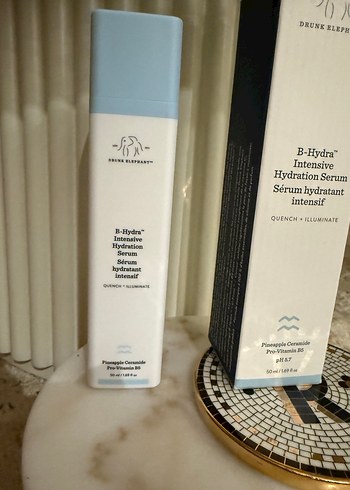 Drunk Elephant B-Hydra Yoğun Nem Serumu yüz için - Görsel 3