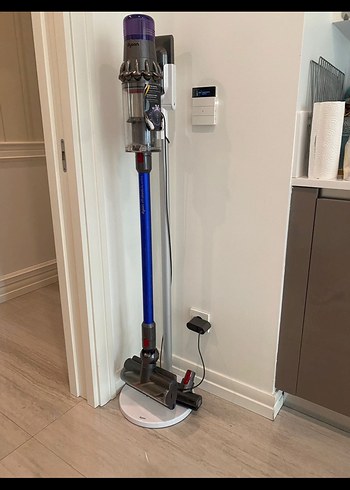 Mavi ve Gri Kablosuz Elektrikli Süpürge V 11 ekstra - Görsel 3