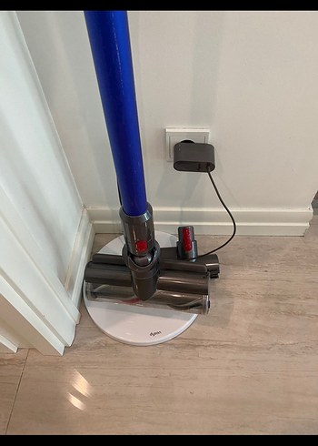 Mavi ve Gri Kablosuz Elektrikli Süpürge V 11 ekstra - Görsel 4