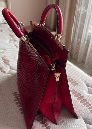 Kırmızı Yılan Derisi Desenli Deri Kadın Çanta - Görsel 6