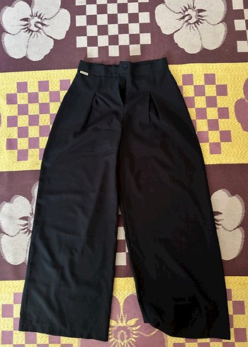 Kadın Siyah Pilili uzun Kumaş Pantolon - Görsel 2