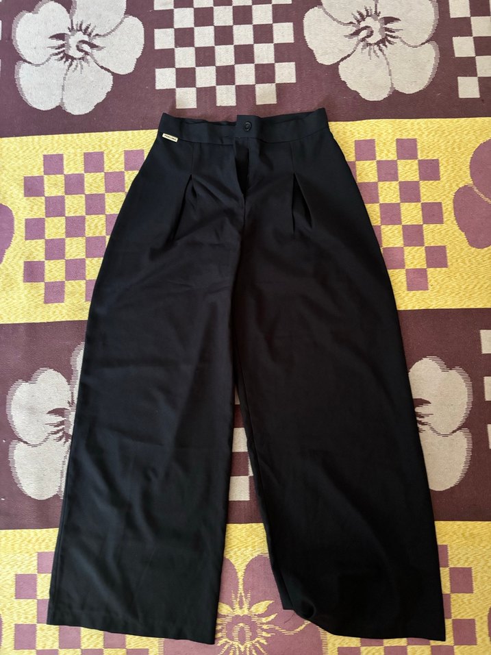 Kadın Siyah Pilili uzun Kumaş Pantolon - Görsel 2