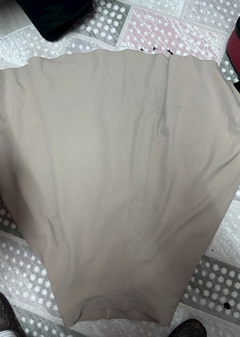 Bej Drapeli Uzun etek üst blazeri de sitede mevcuttur - Görsel 2