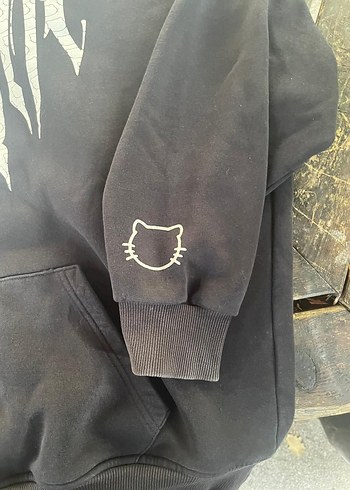 l Beden hotline az giyildi sweat