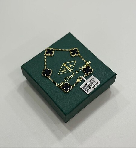 Beden siyah Renk Van Cleef & Arpels Bileklik