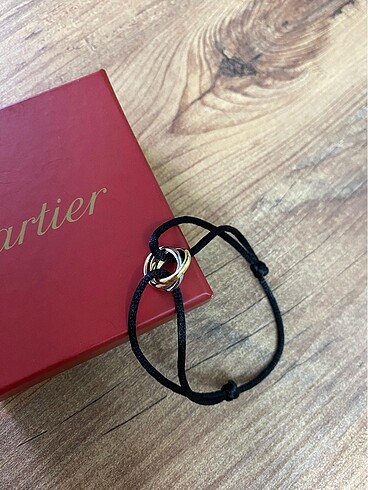Cartier Trinity Unisex İp Bileklik