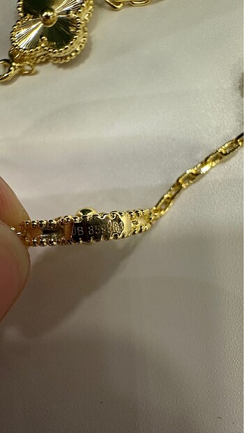 Beden Van Cleef & Arpels Gold Bileklik