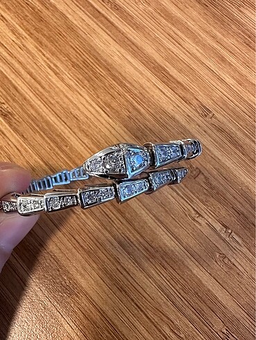 Bvlgari Serpenti Ful Taşlı Bileklik