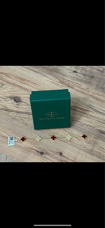 Beden Van Cleef & Arpels Bileklik