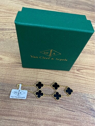 Van Cleef & Arpels Van Cleef & Arpels Bileklik