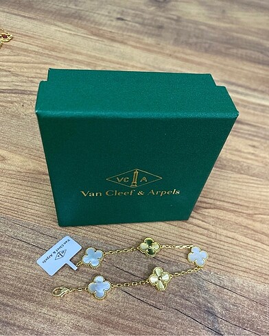 Van Cleef & Arpels Van Cleef & Arpels Bileklik