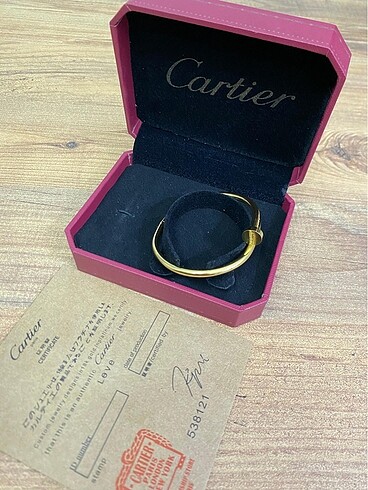 Cartier Çivi Taşsız Gold Bileklik