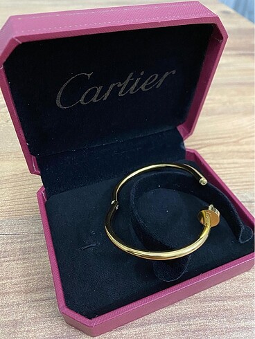 Beden Cartier Çivi Taşsız Gold Bileklik